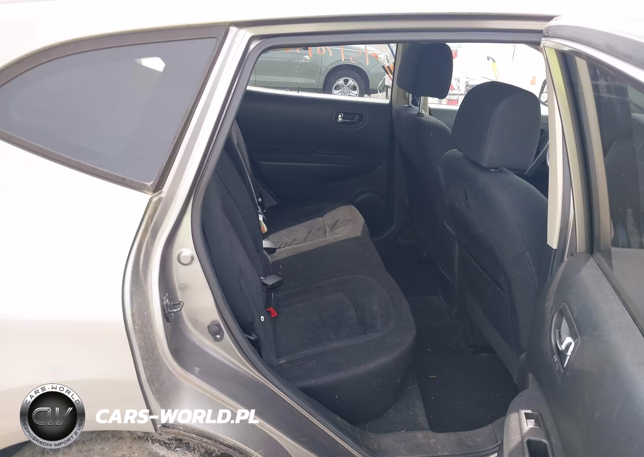 2010 Nissan Rogue S VIN:JN8AS5MV1AW142796 - 8