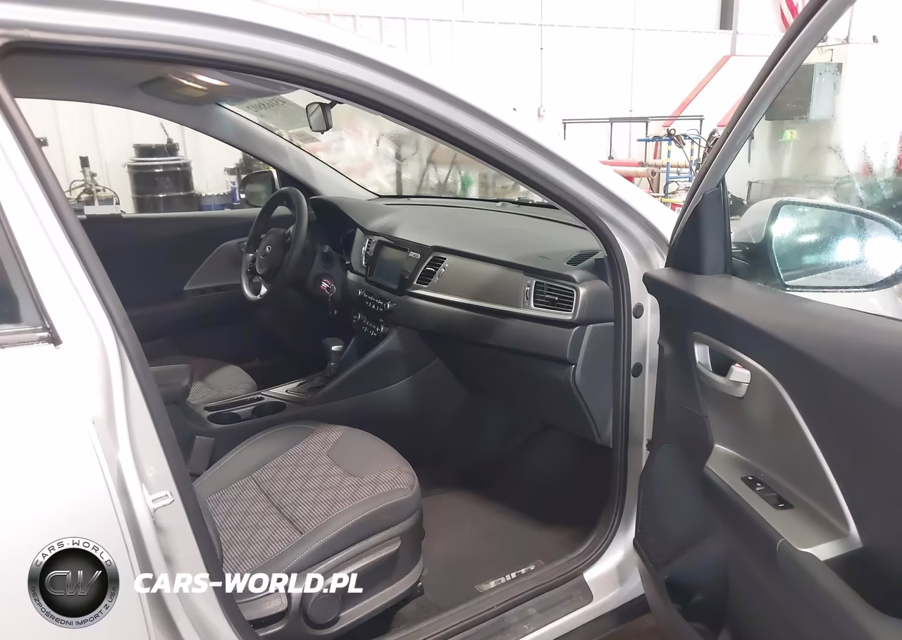 2019 Kia Niro Fe VIN:KNDCB3LC2K5218963 - 5