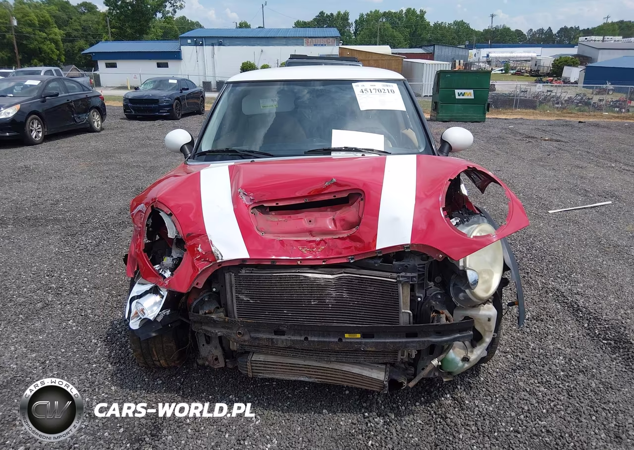 2009 Mini Cooper S VIN:WMWMF735X9TT99816 - 12