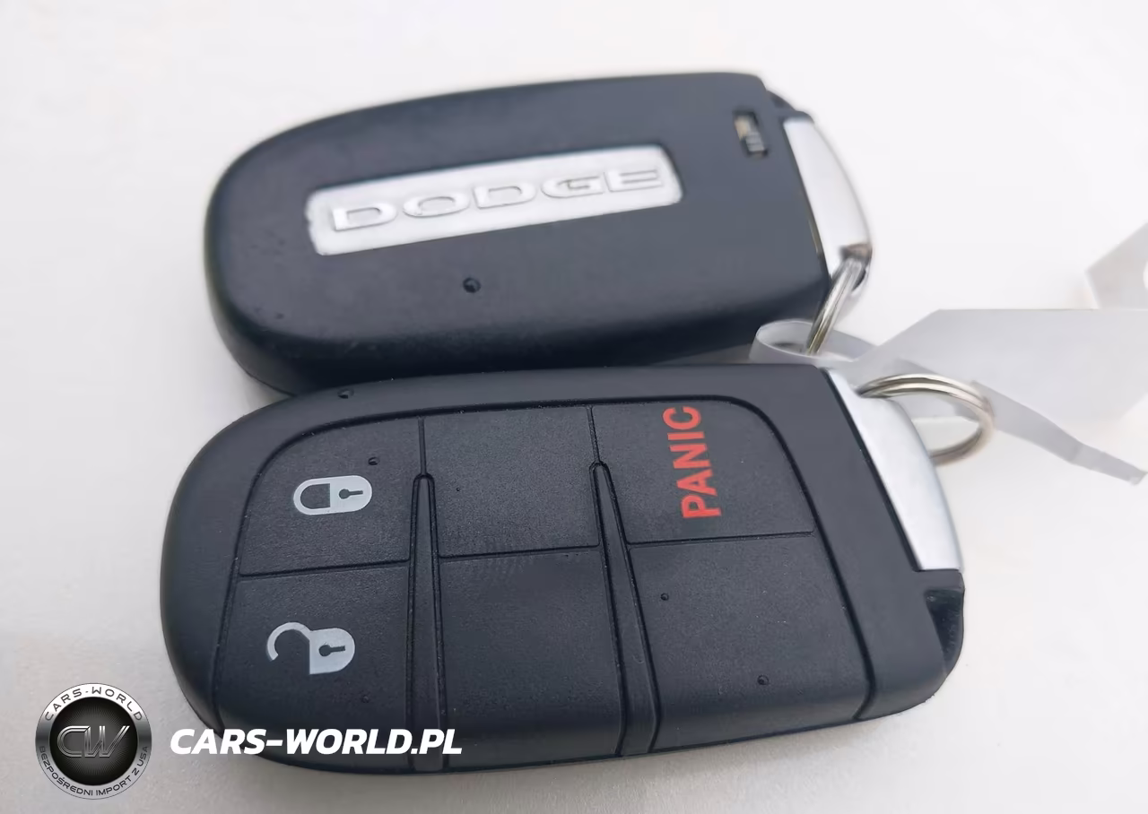2018 Dodge Journey Se VIN:3C4PDCABXJT383857 - 11