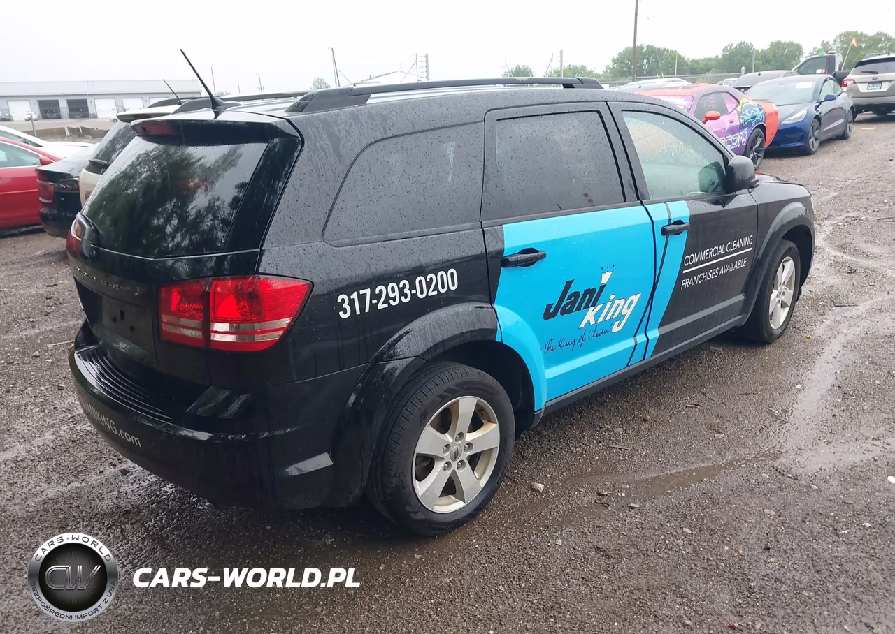 2018 Dodge Journey Se VIN:3C4PDCABXJT383857 - 4