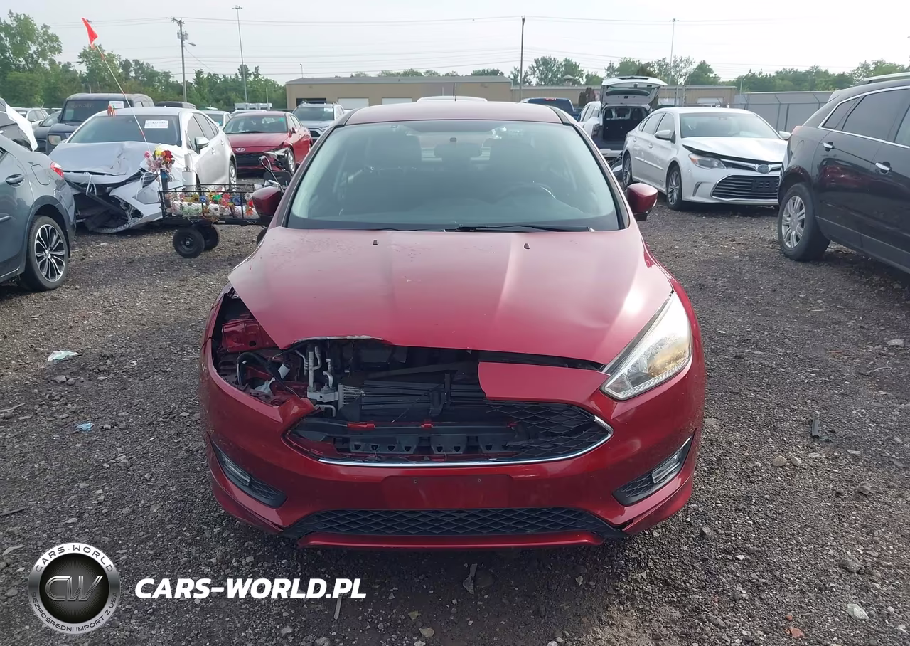 2016 Ford Focus Se VIN:1FADP3F28GL374250 - 13