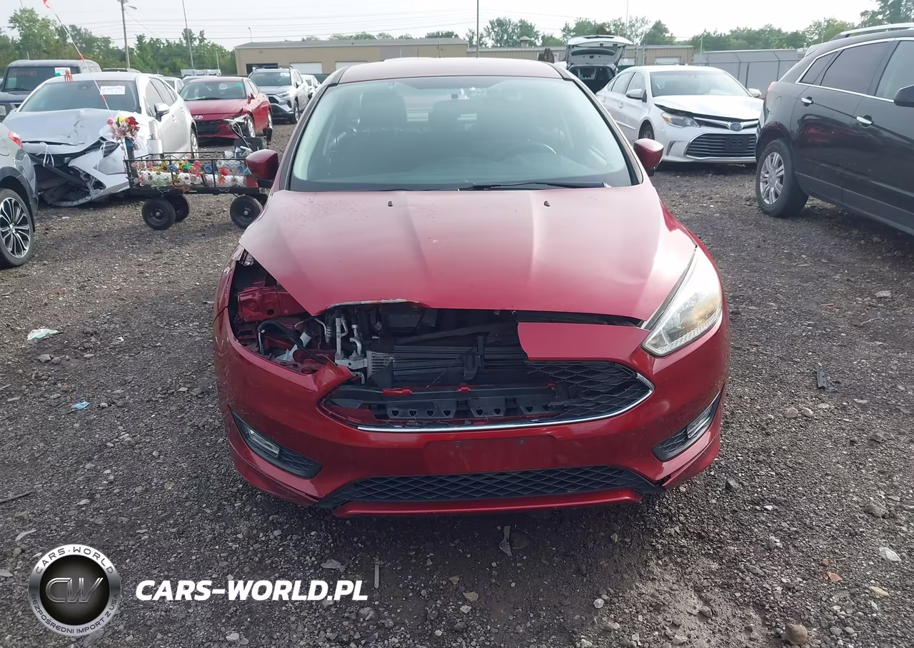 2016 Ford Focus Se VIN:1FADP3F28GL374250 - 6