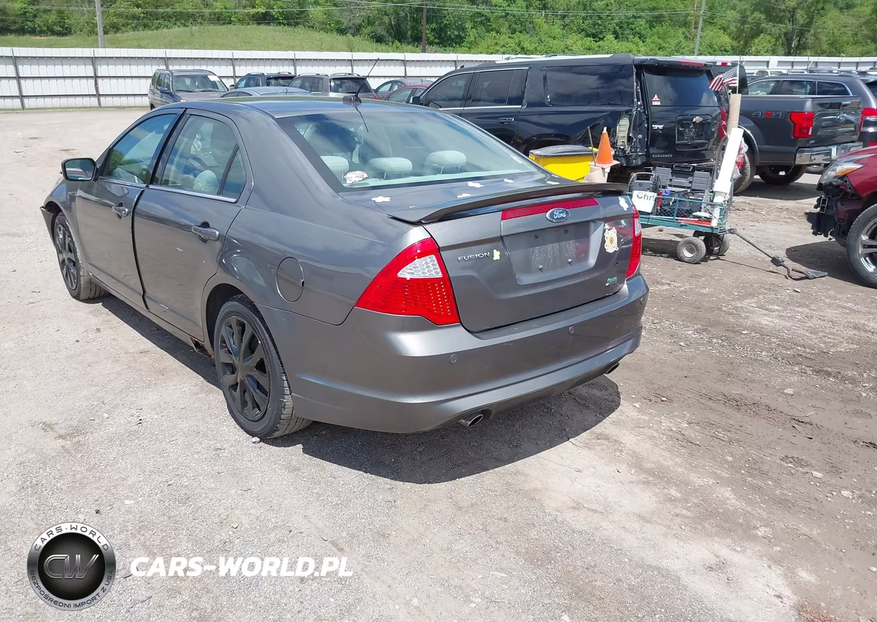 2010 Ford Fusion Se VIN:3FAHP0HG8AR324787 - 3