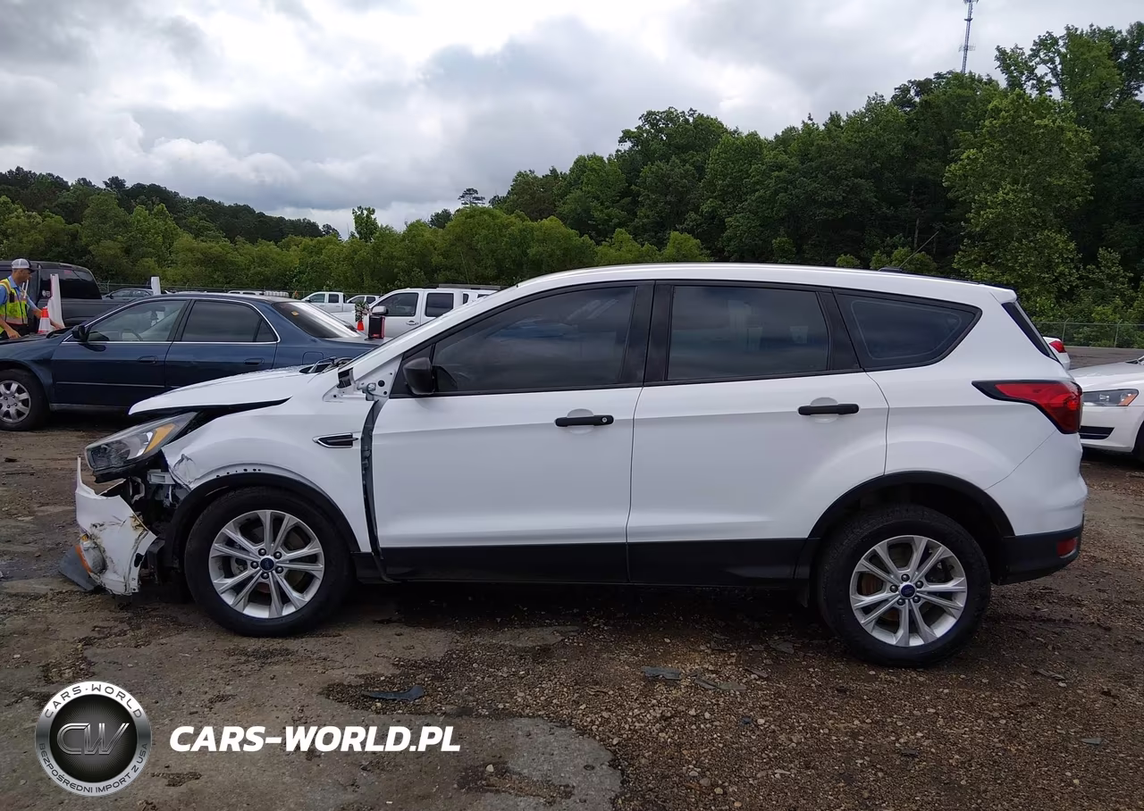 2019 Ford Escape S VIN:1FMCU0F79KUB94508 - 14