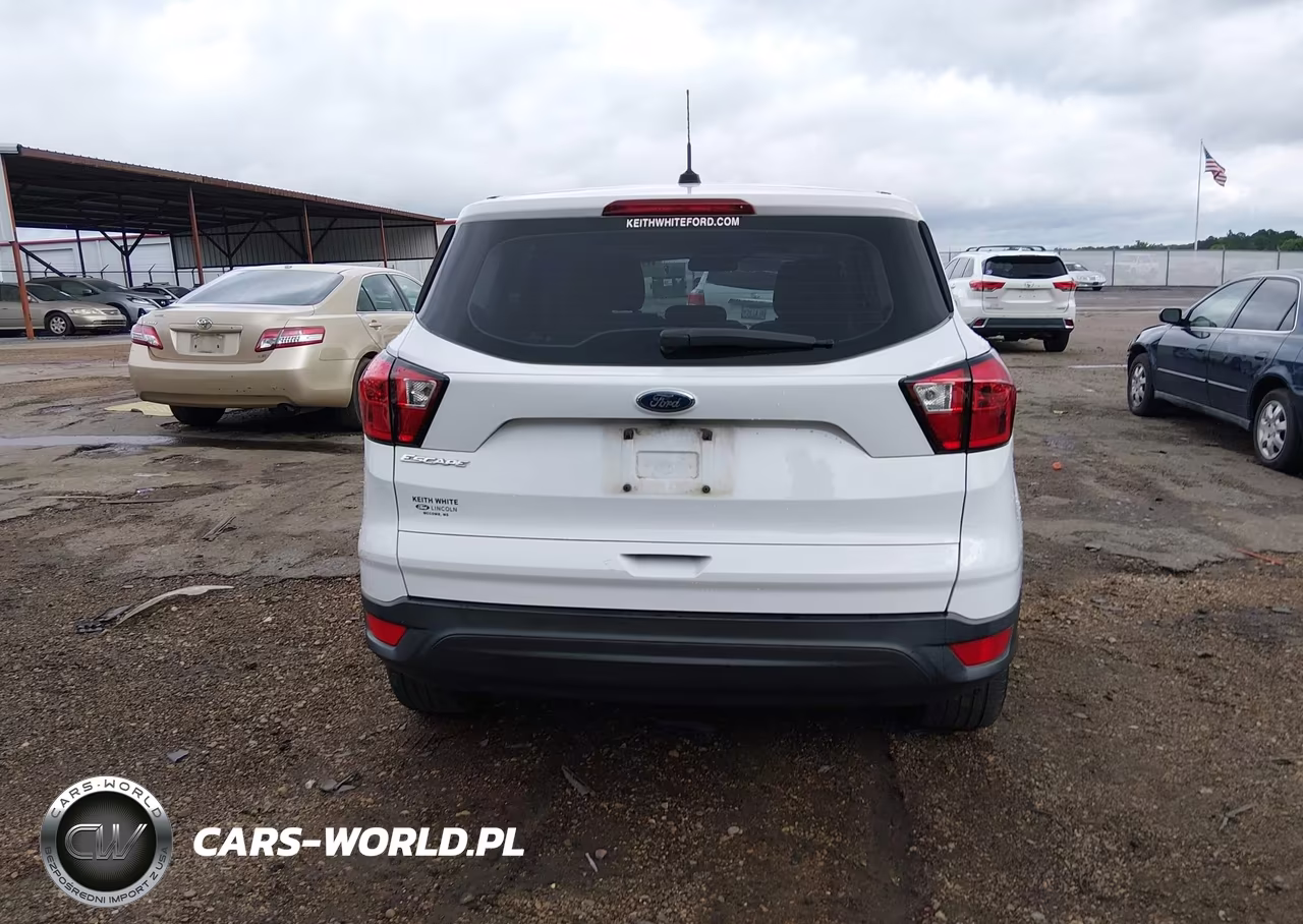 2019 Ford Escape S VIN:1FMCU0F79KUB94508 - 16