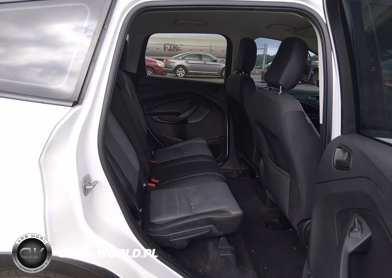 2019 Ford Escape S VIN:1FMCU0F79KUB94508 - 8
