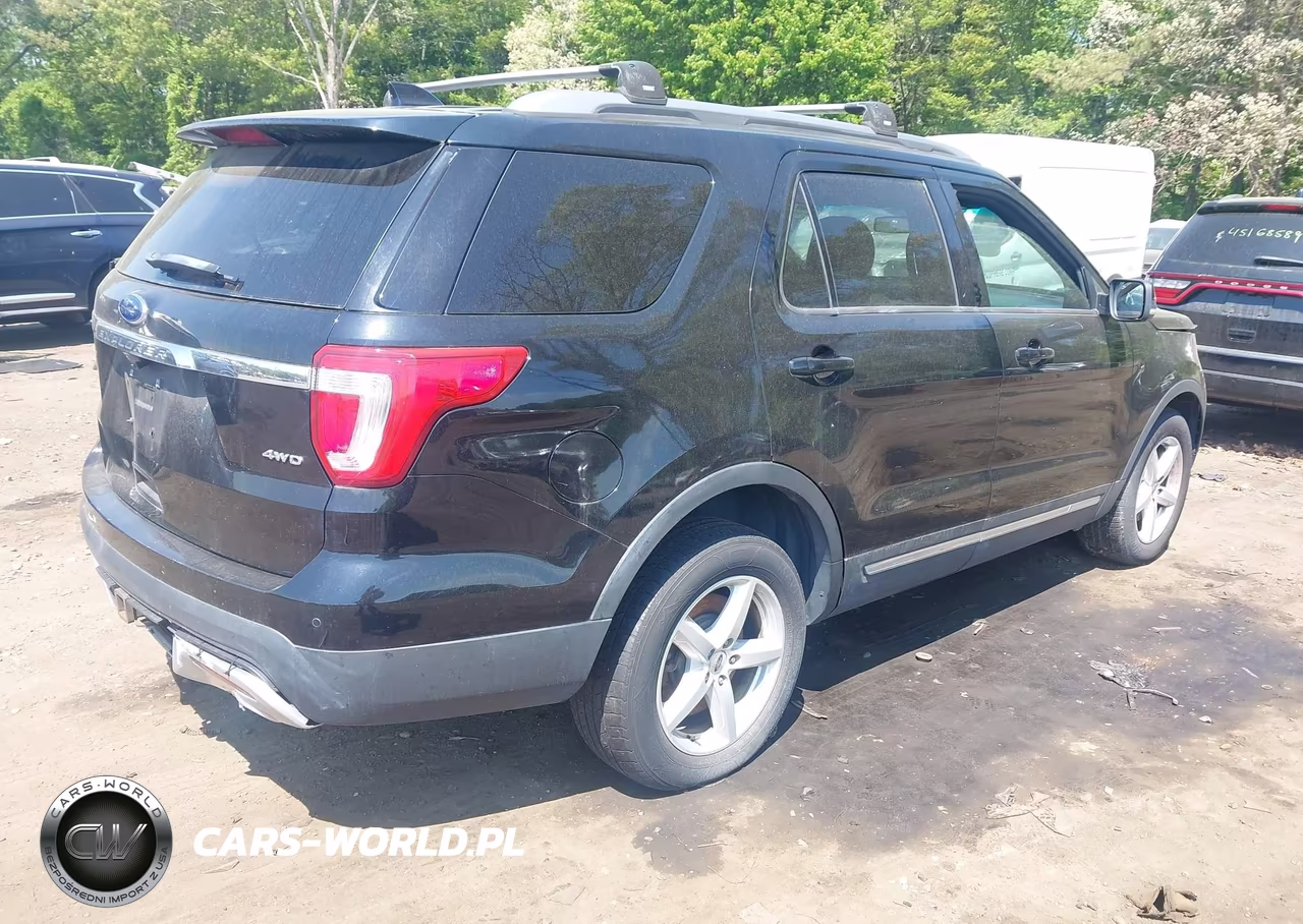 2016 Ford Explorer Xlt VIN:1FM5K8D83GGA29388 - 4