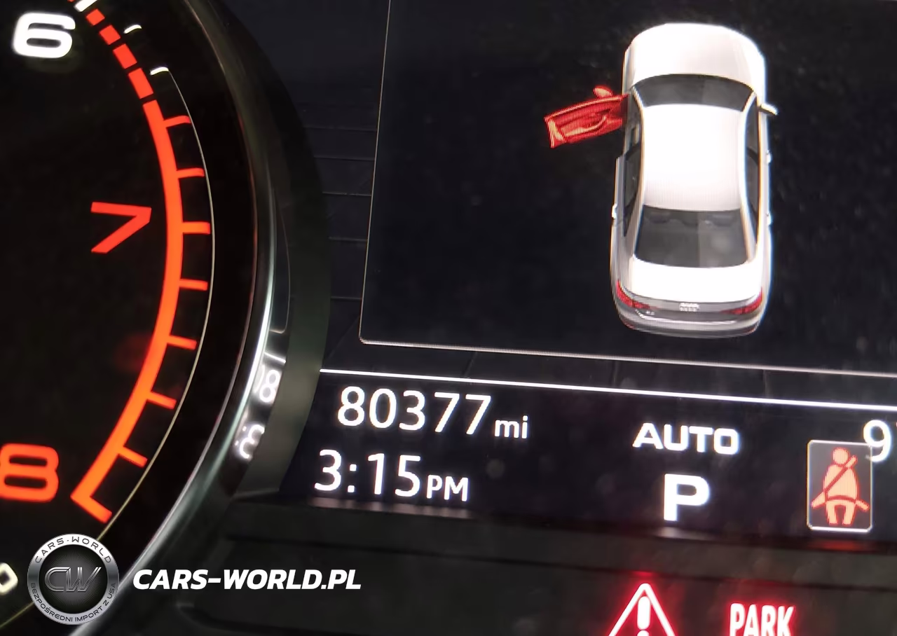 2018 Audi A4 2.0T Premium VIN:WAUDNAF42JA131748 - 15