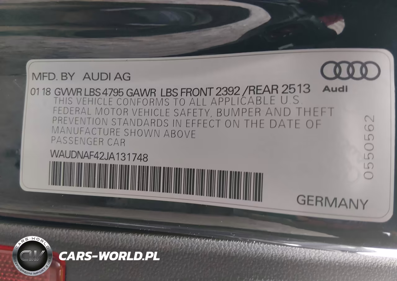 2018 Audi A4 2.0T Premium VIN:WAUDNAF42JA131748 - 9