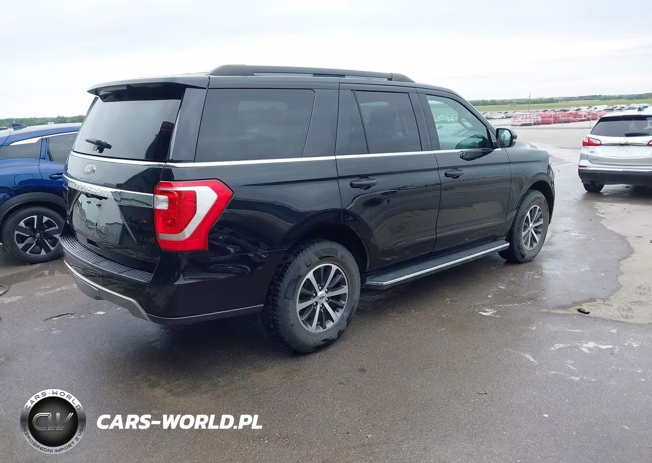 2019 Ford Expedition Xlt VIN:1FMJU1JT0KEA88282 - 4