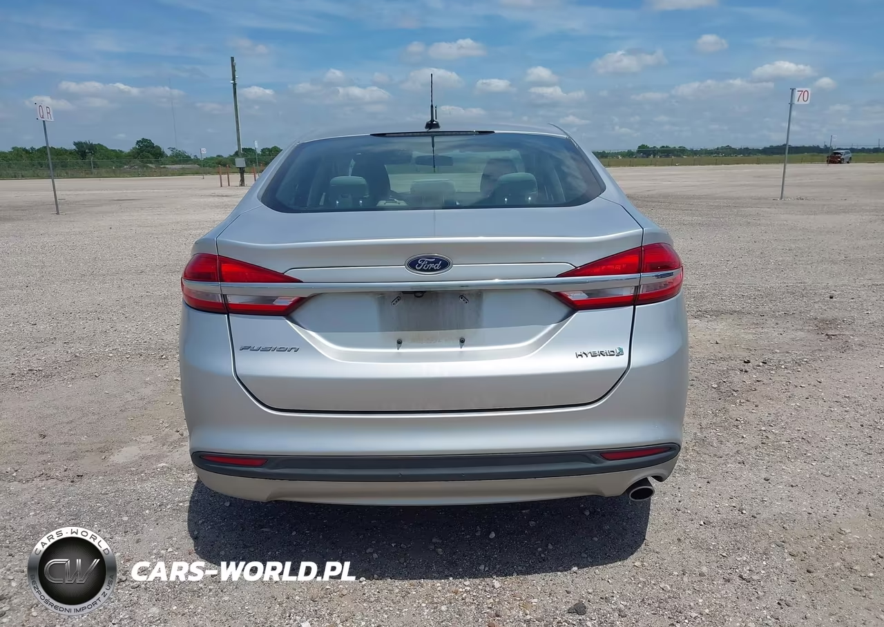 2018 Ford Fusion Hybrid S VIN:3FA6P0UU1JR278948 - 16