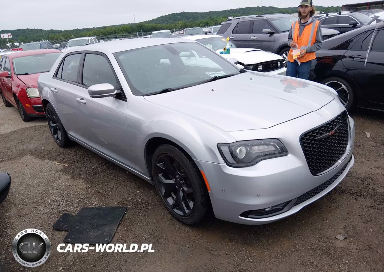 2021 Chrysler 300 300S – zdjęcie 1 z 16