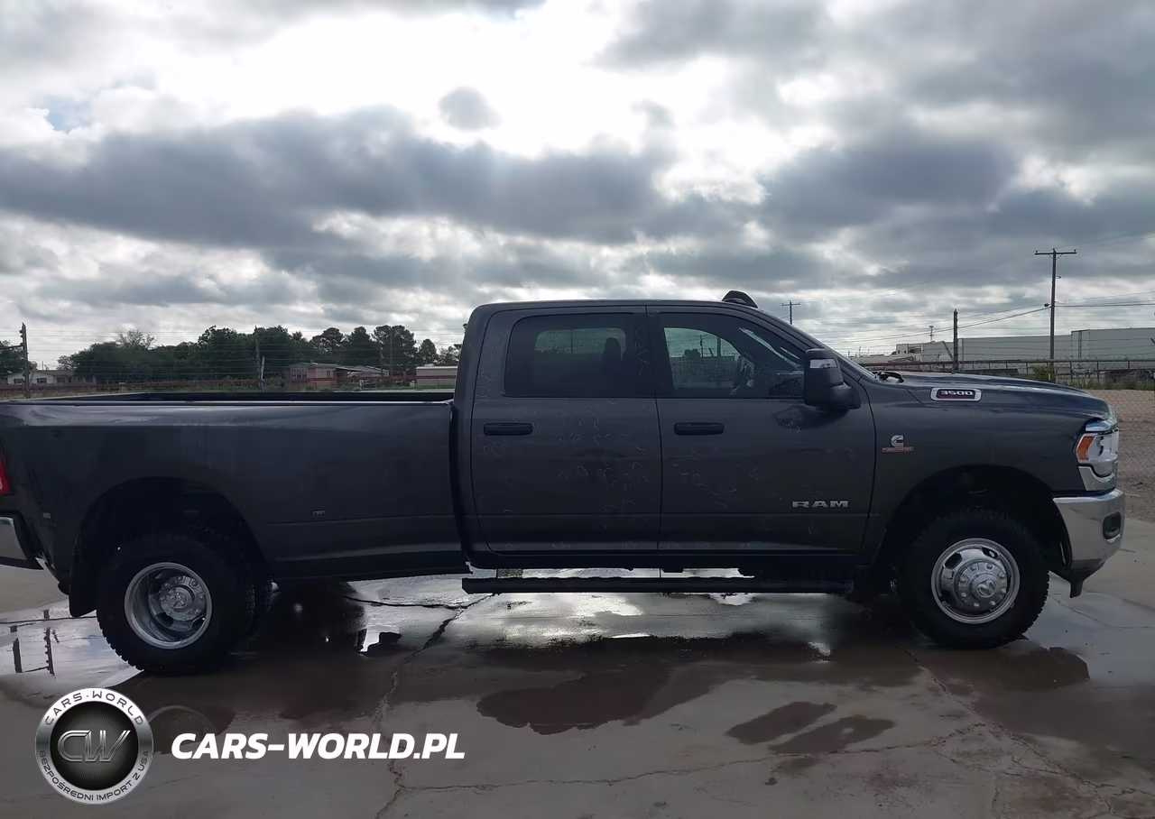 2024 Ram 3500 VIN:3C63RRHL9RG334016 - 16