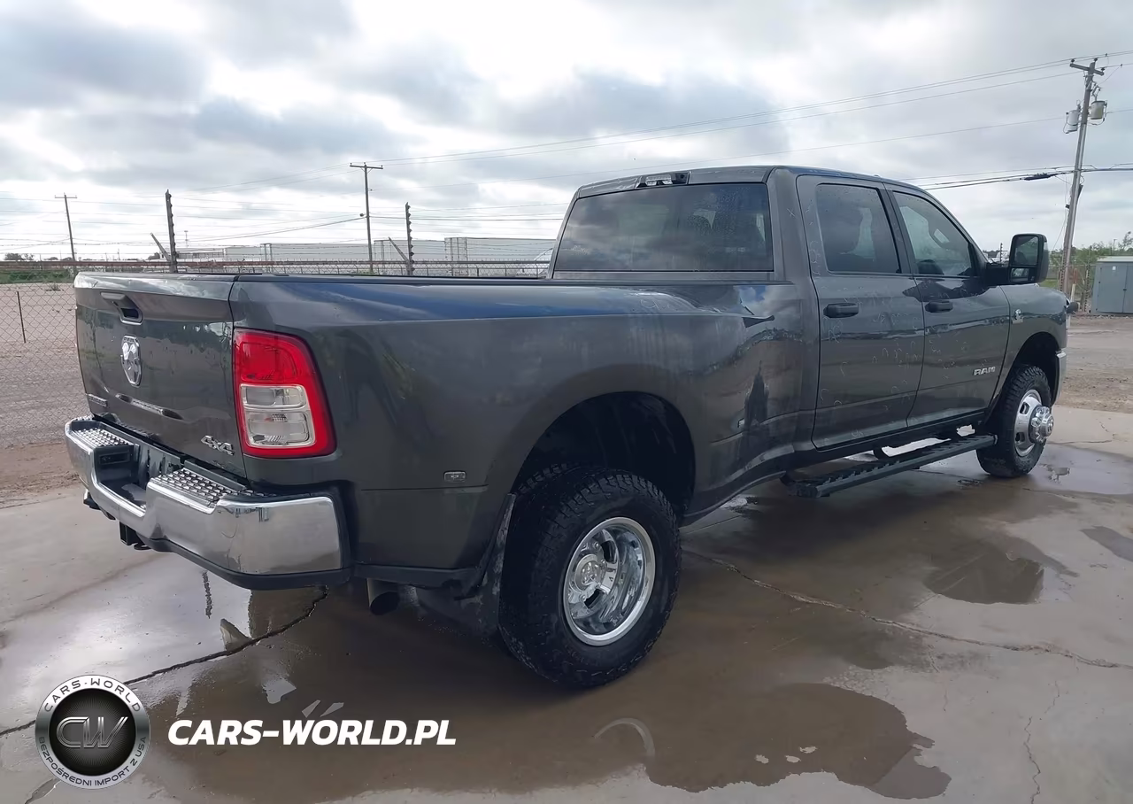 2024 Ram 3500 VIN:3C63RRHL9RG334016 - 4