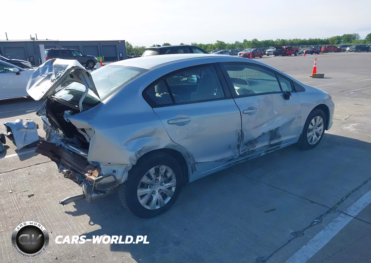 2012 Honda Civic Lx VIN:19XFB2F5XCE003194 - 4
