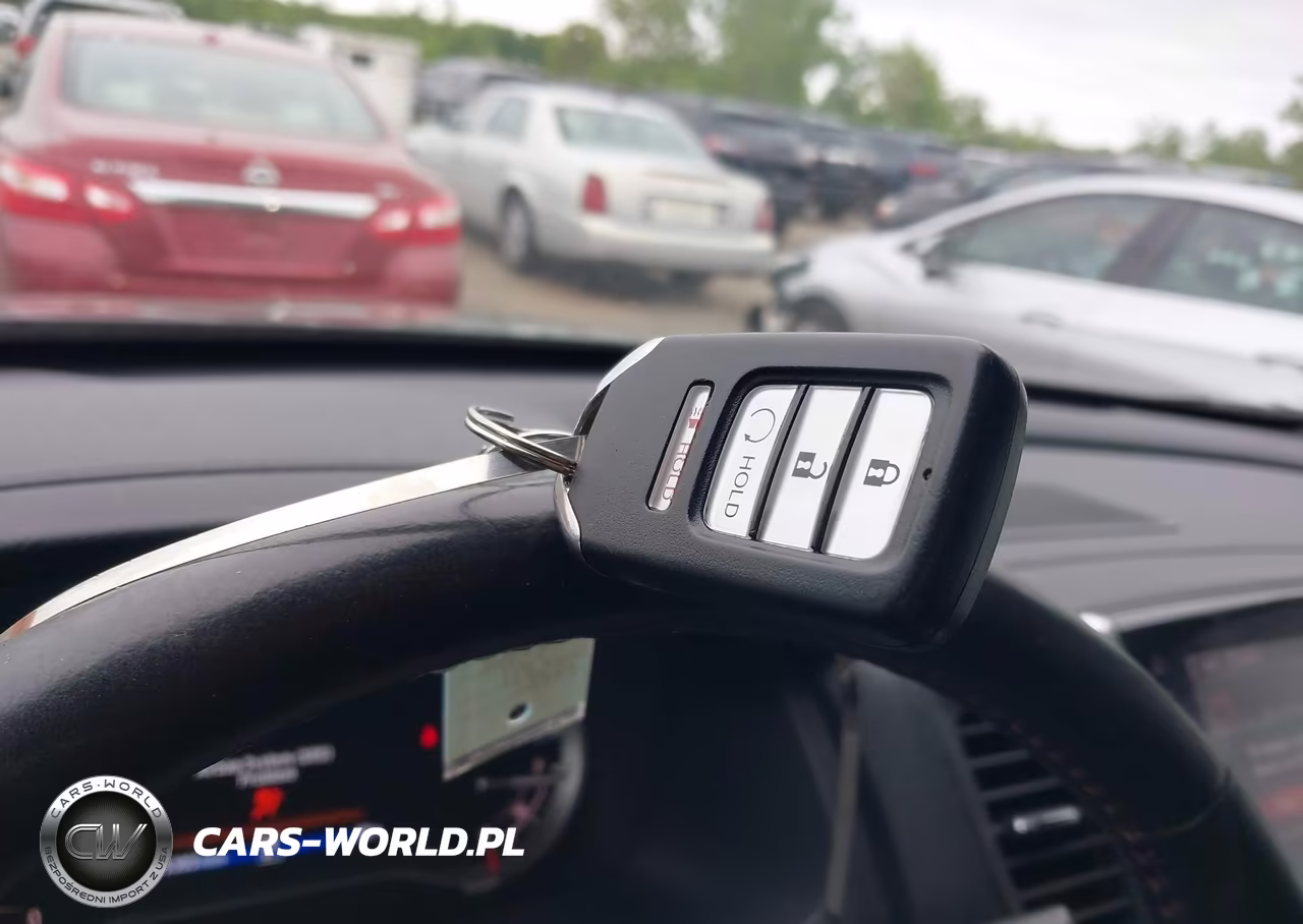 2019 Honda Ridgeline Black Edition VIN:5FPYK3F85KB034667 - 11