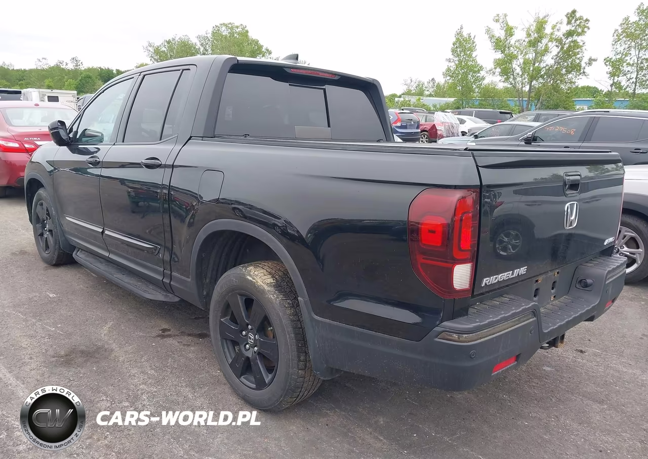 2019 Honda Ridgeline Black Edition VIN:5FPYK3F85KB034667 - 3