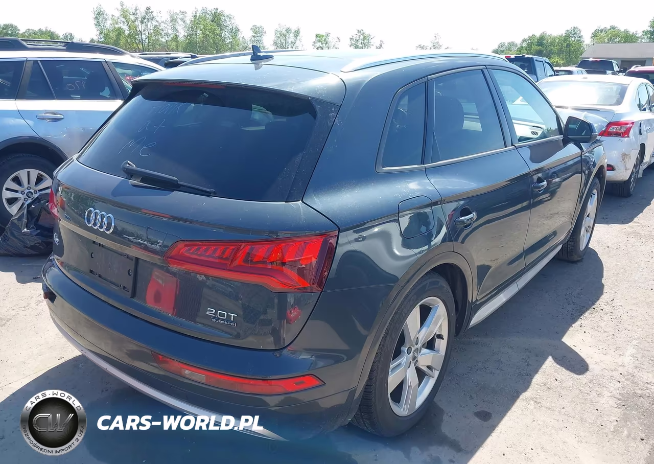 2018 Audi Q5 2.0T Premium-2.0T Tech Premium VIN:WA1ANAFY6J2022335 - 4