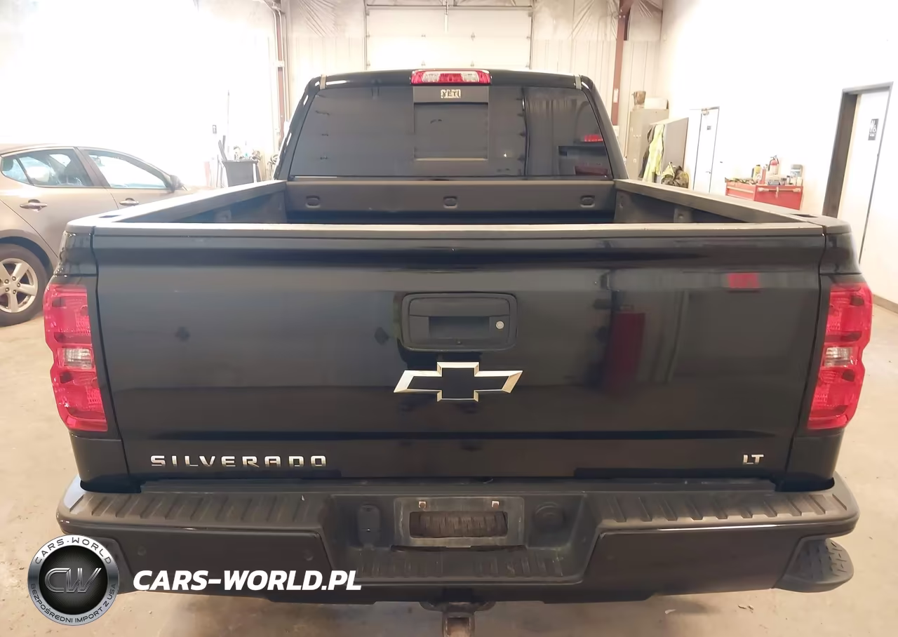 2018 Chevrolet Silverado 1500 2Lt VIN:1GCVKREC6JZ205732 - 16