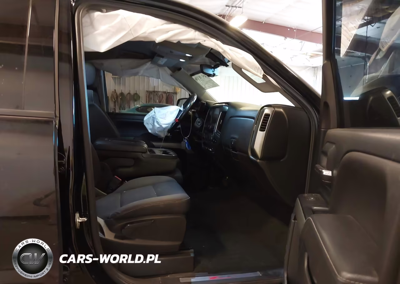 2018 Chevrolet Silverado 1500 2Lt VIN:1GCVKREC6JZ205732 - 5