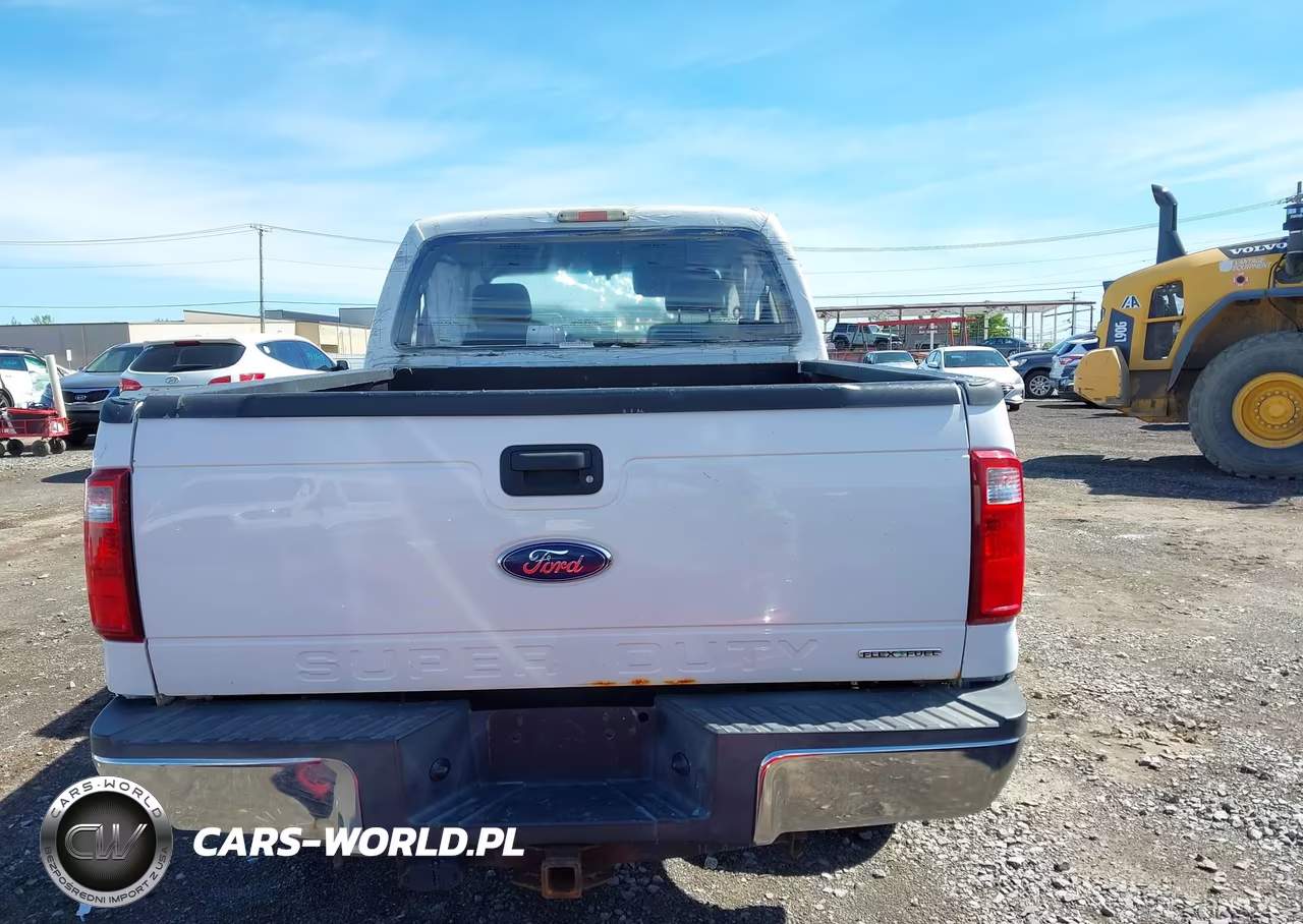 2013 Ford F-250 Xlt VIN:1FT7W2B63DEA25204 - 17