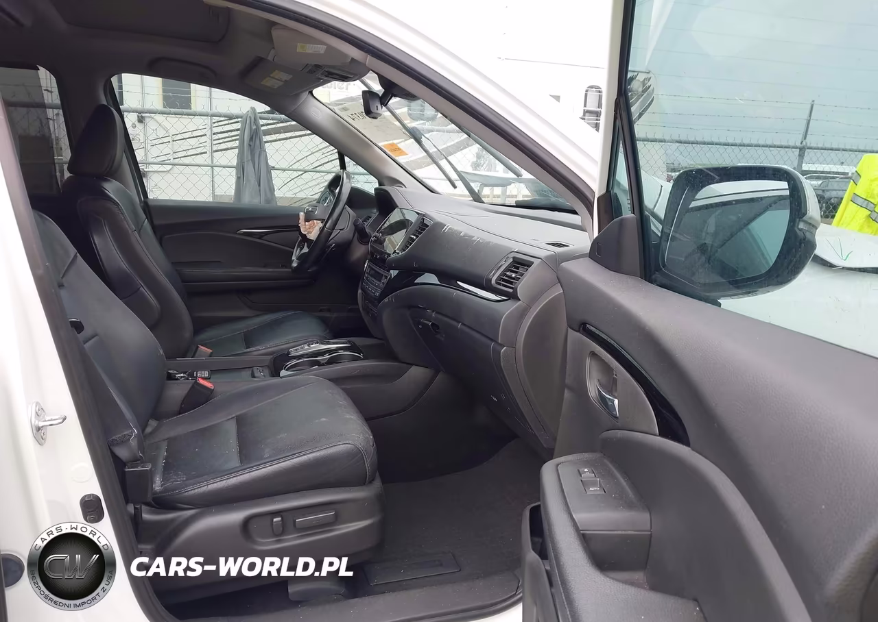 2021 Honda Pilot Awd Touring 7 Passenger VIN:5FNYF6H61MB067923 - 5