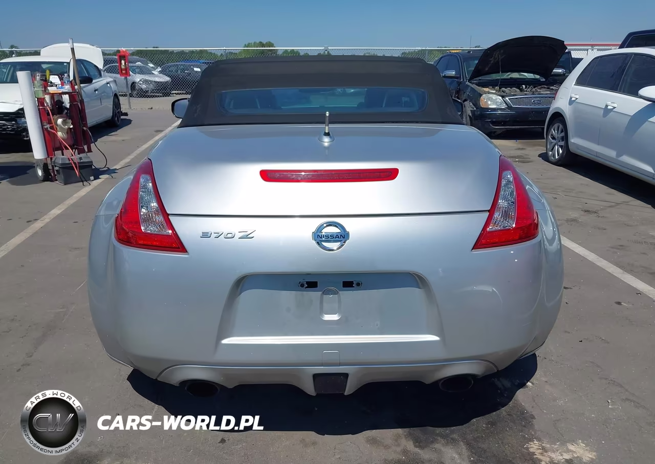 2010 Nissan 370Z Touring VIN:JN1AZ4FHXAM301838 - 17