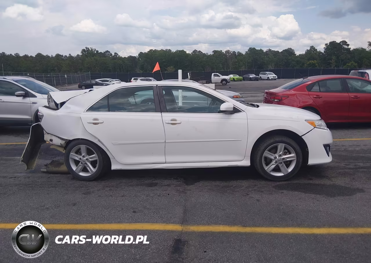 2013 Toyota Camry Se VIN:4T1BF1FK7DU719679 - 13