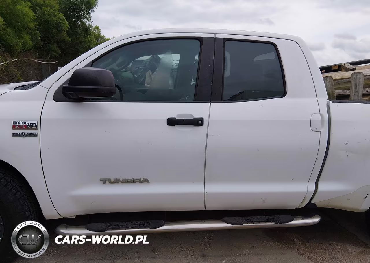 2010 Toyota Tundra Grade 5.7L V8 VIN:5TFUW5F19AX141591 - 17