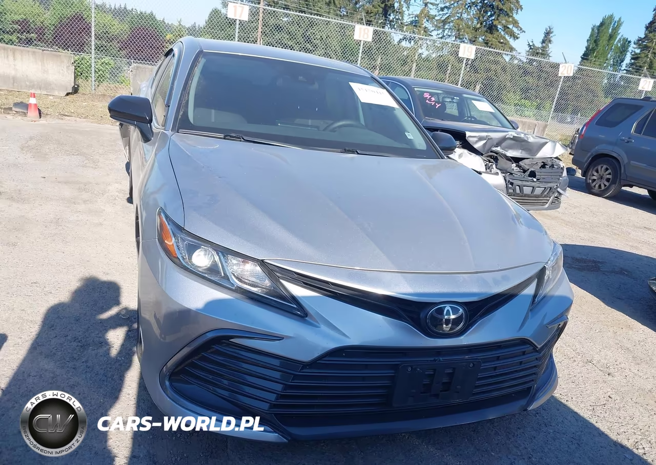 2021 Toyota Camry Le VIN:4T1C11AK8MU603353 - 13