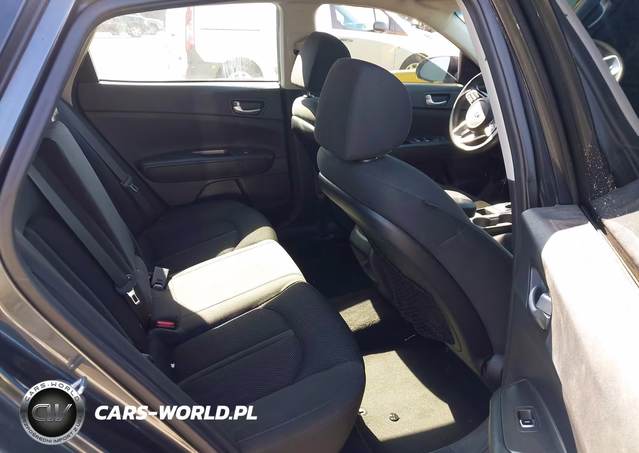 2020 Kia Optima Lx VIN:5XXGT4L3XLG382768 - 8