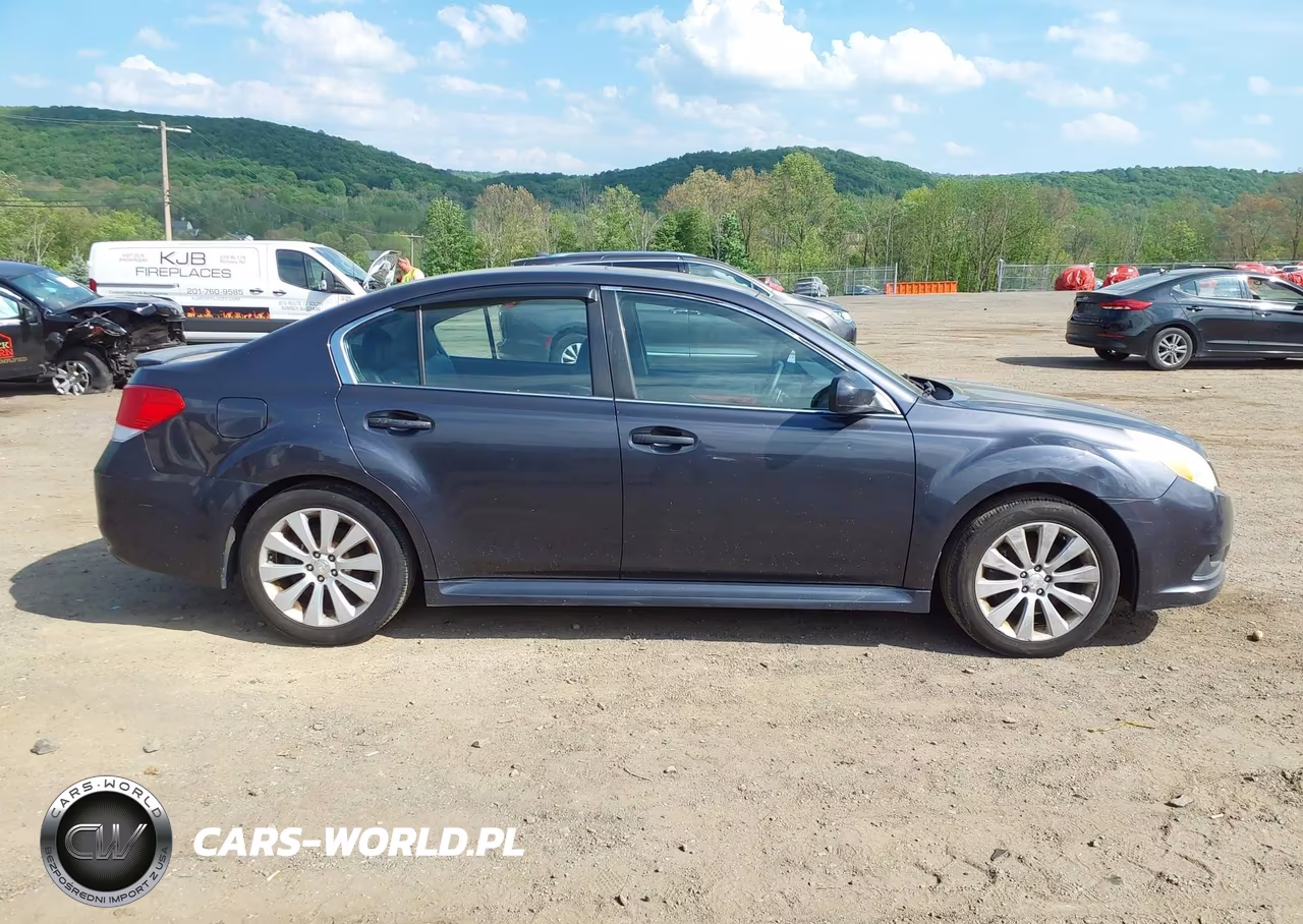 2010 Subaru Legacy 3.6R Limited VIN:4S3BMDL67A2210122 - 6