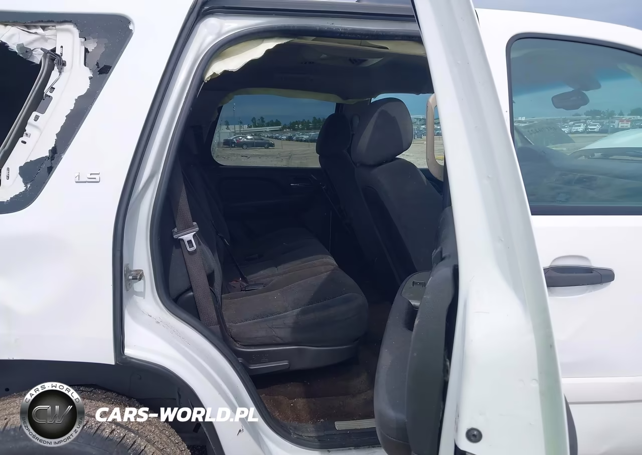 2008 Chevrolet Tahoe Ls VIN:1GNFC13C18R148265 - 8
