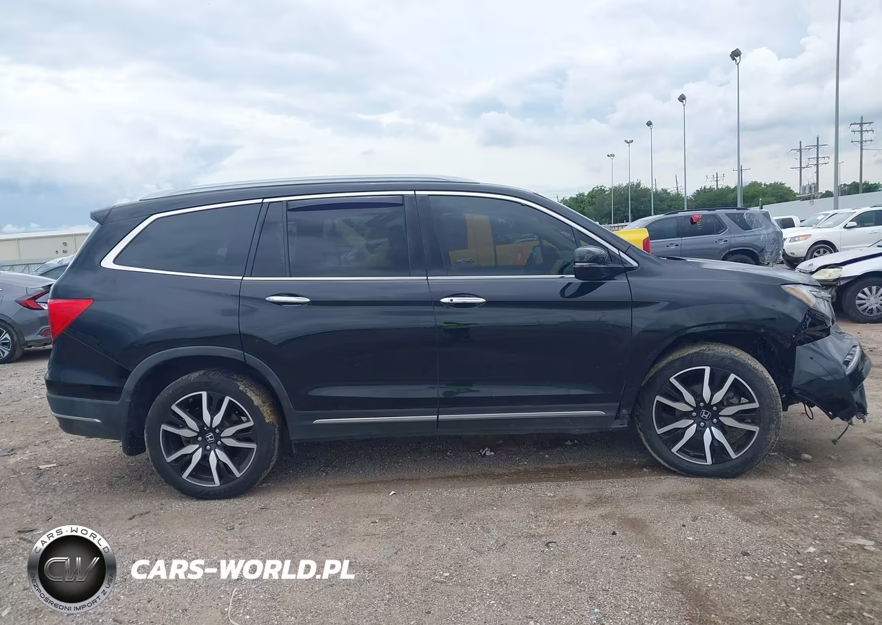 2019 Honda Pilot Touring VIN:5FNYF6H92KB038986 - 14