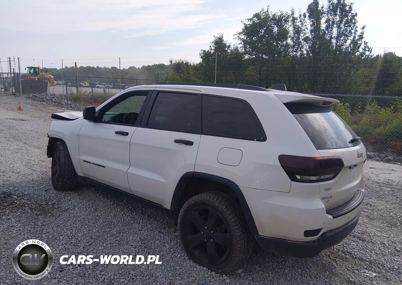 2015 Jeep Grand Cherokee Limited VIN:1C4RJFBG0FC924706 - 3