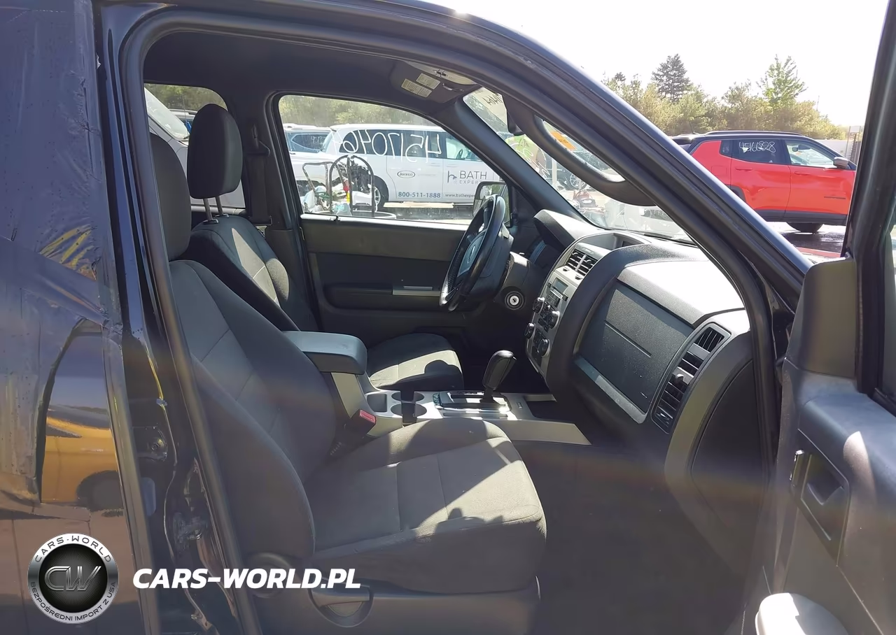 2011 Ford Escape Xlt VIN:1FMCU0D76BKC30962 - 5
