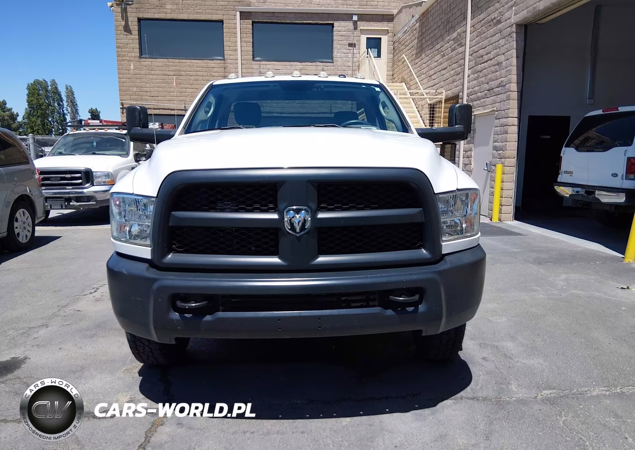 2018 Ram 3500 Tradesman 4X4 8' Box VIN:3C63RRAJ7JG318555 - 15