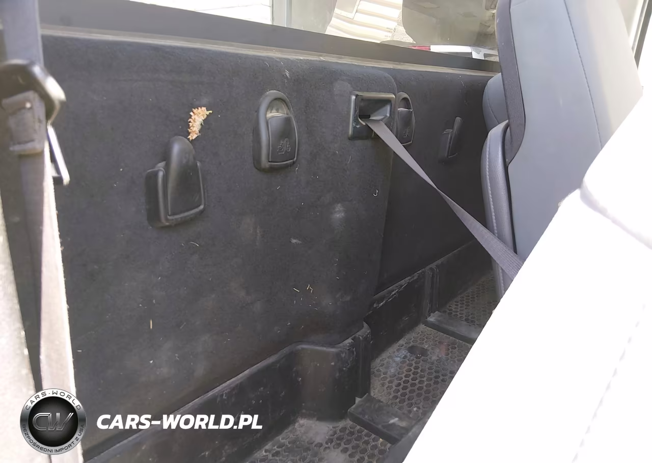 2018 Ram 3500 Tradesman 4X4 8' Box VIN:3C63RRAJ7JG318555 - 8