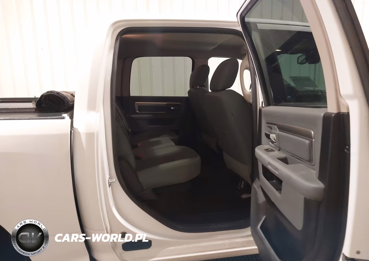 2018 Ram 1500 Big Horn 4X4 5'7 Box VIN:1C6RR7LT3JS257372 - 8