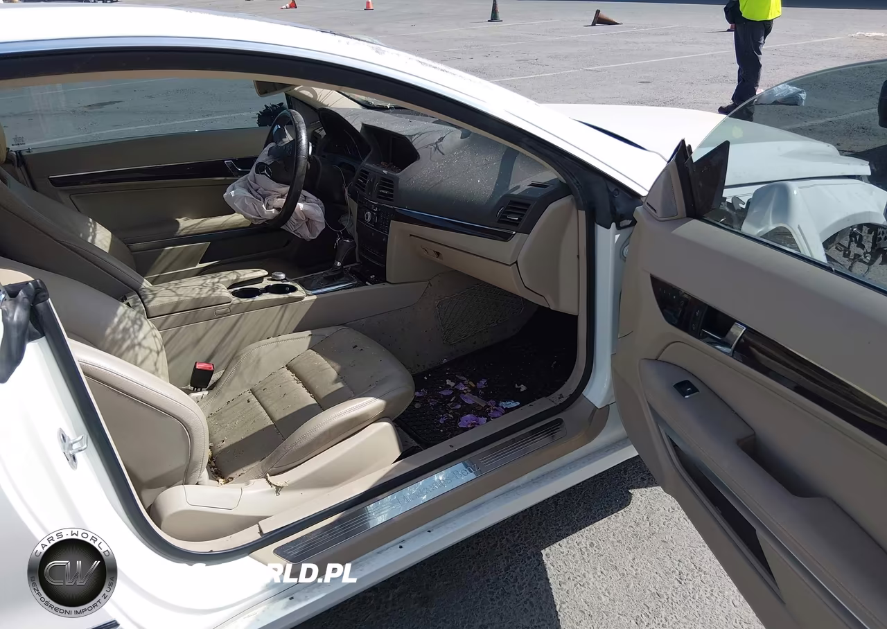 2011 Mercedes-Benz E 350 VIN:WDDKJ5GB3BF084489 - 5