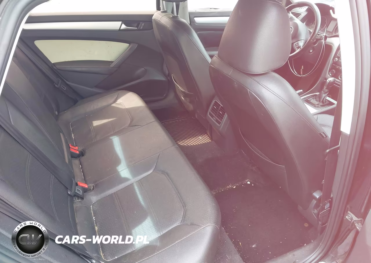 2013 Volkswagen Passat 2.0L Tdi Se VIN:1VWBN7A39DC119338 - 8