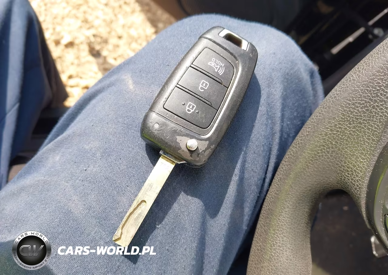 2020 Hyundai Venue Se VIN:KMHRB8A37LU038066 - 11