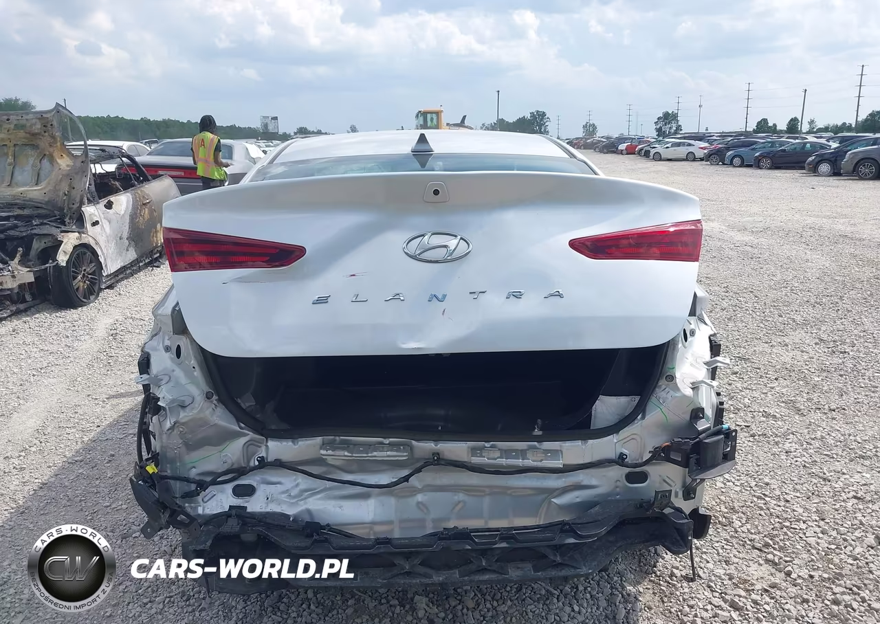 2019 Hyundai Elantra Sel VIN:KMHD84LF2KU775389 - 17
