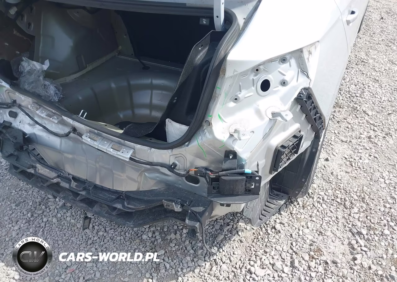 2019 Hyundai Elantra Sel VIN:KMHD84LF2KU775389 - 18