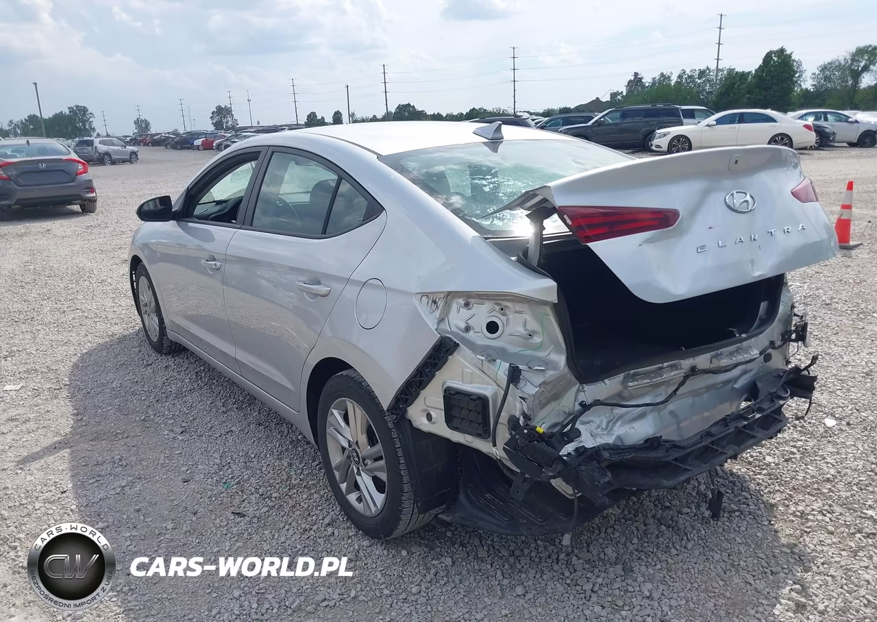 2019 Hyundai Elantra Sel VIN:KMHD84LF2KU775389 - 3