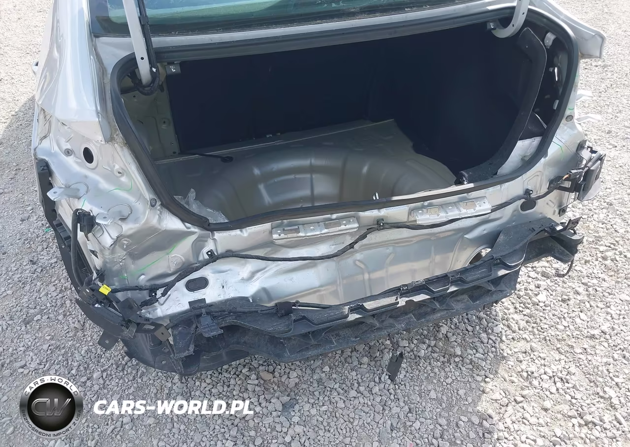 2019 Hyundai Elantra Sel VIN:KMHD84LF2KU775389 - 6