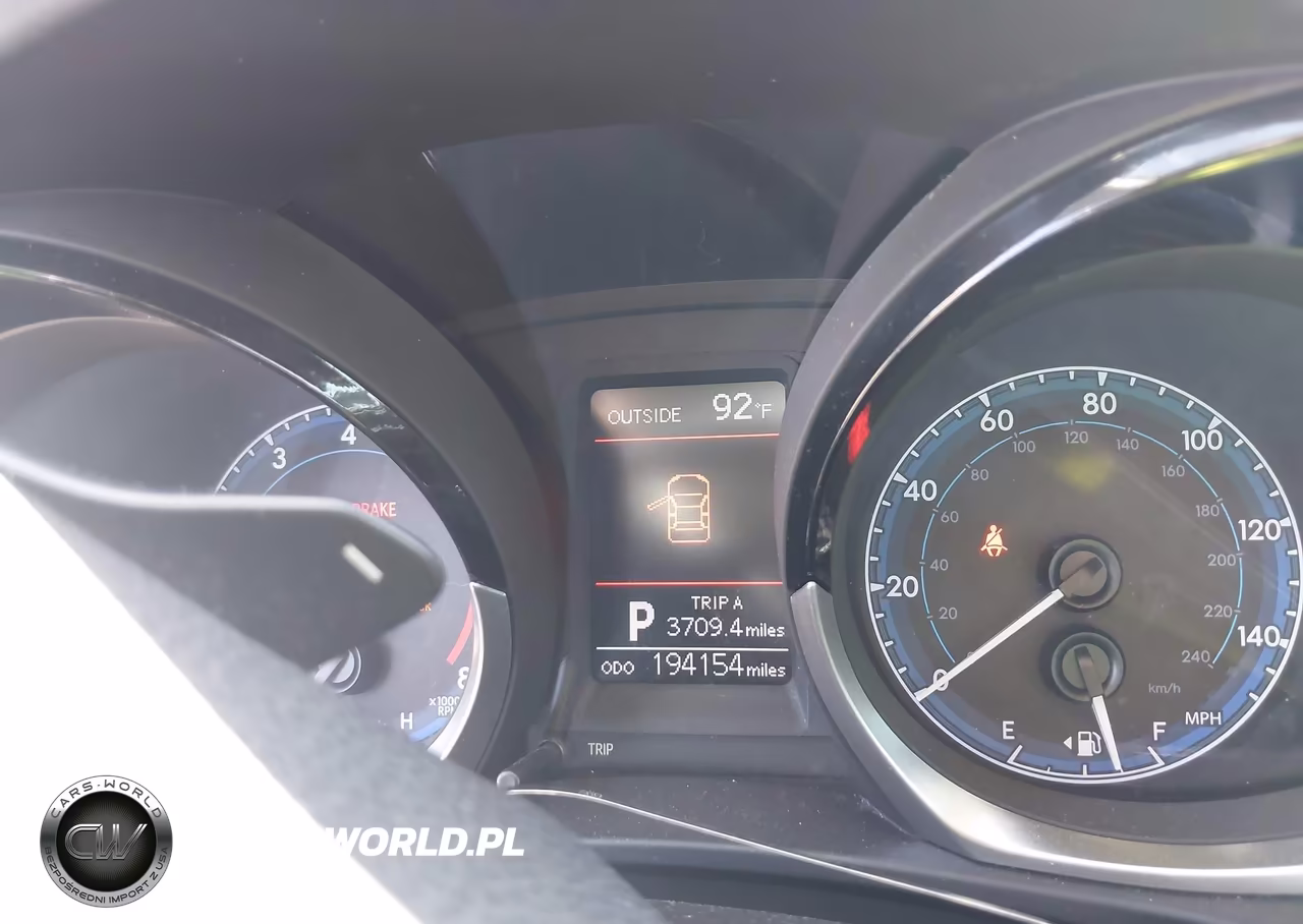 2016 Toyota Corolla S Plus VIN:2T1BURHE0GC559209 - 7