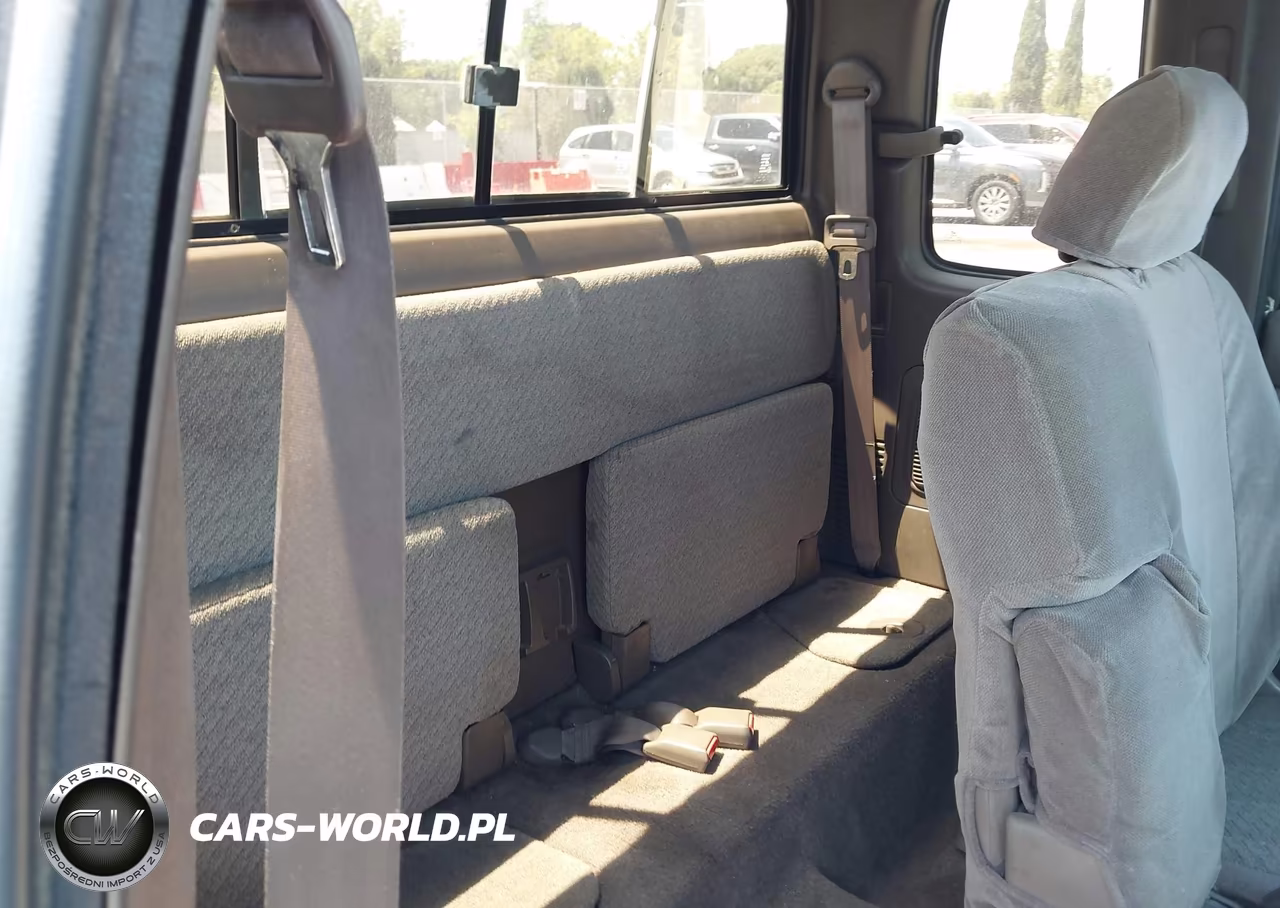 1996 Toyota Tacoma Xtracab VIN:4TAVN52N4TZ126290 - 8