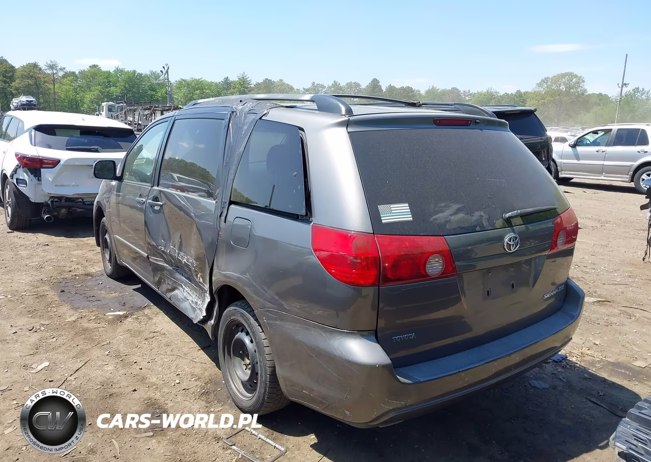2004 Toyota Sienna Xle VIN:5TDZA22C84S053829 - 3